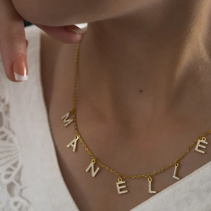 Collier lettres strass personnalisé